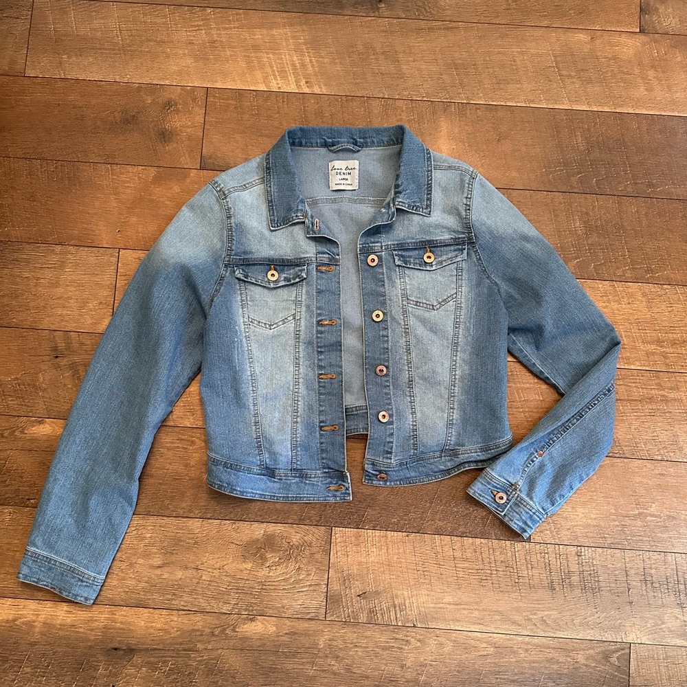 Light weight cropped jean jacket